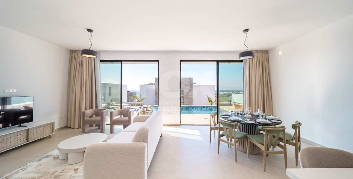 Three bedroom exceptional Villa with Pool in Chlorakas -Ready to move in