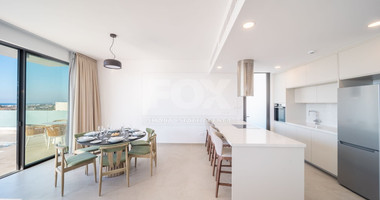 Three bedroom exceptional Villa with Pool in Chlorakas -Ready to move in