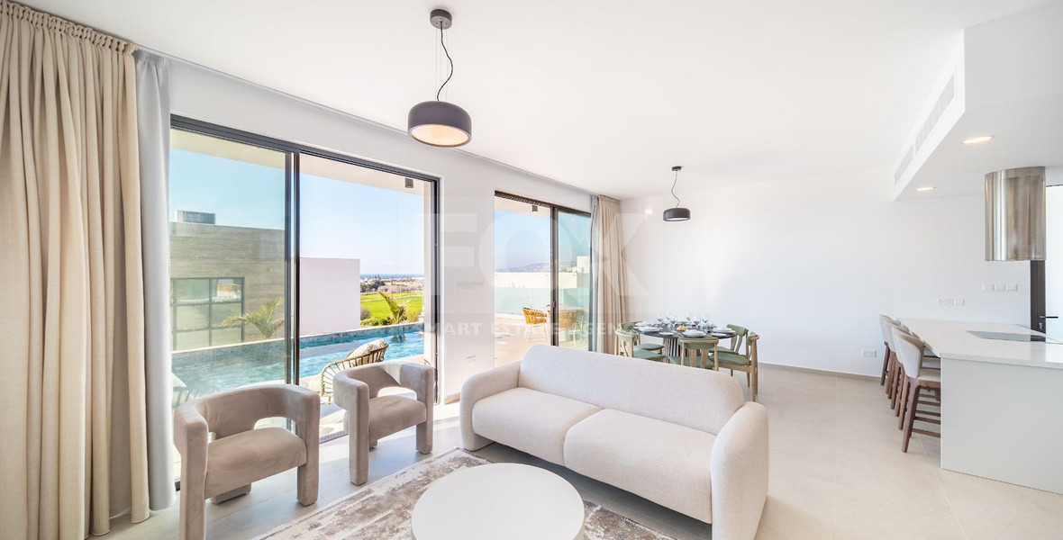 Three bedroom exceptional Villa with Pool in Chlorakas -Ready to move in