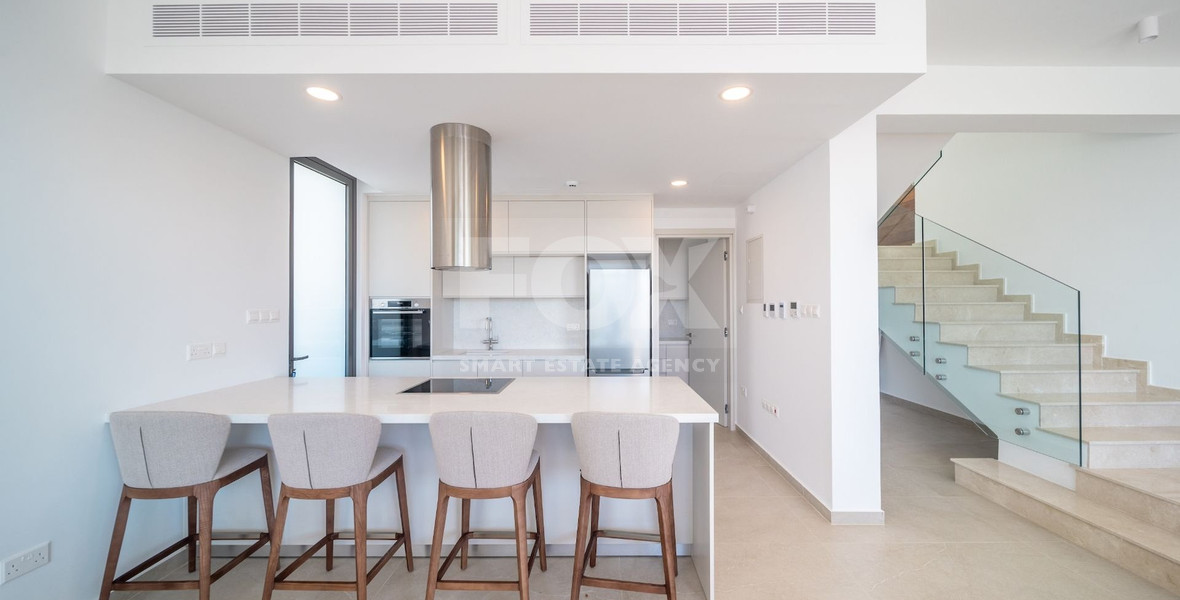 Three bedroom exceptional Villa with Pool in Chlorakas -Ready to move in