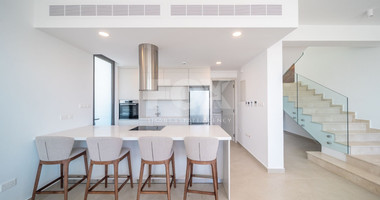 Three bedroom exceptional Villa with Pool in Chlorakas -Ready to move in