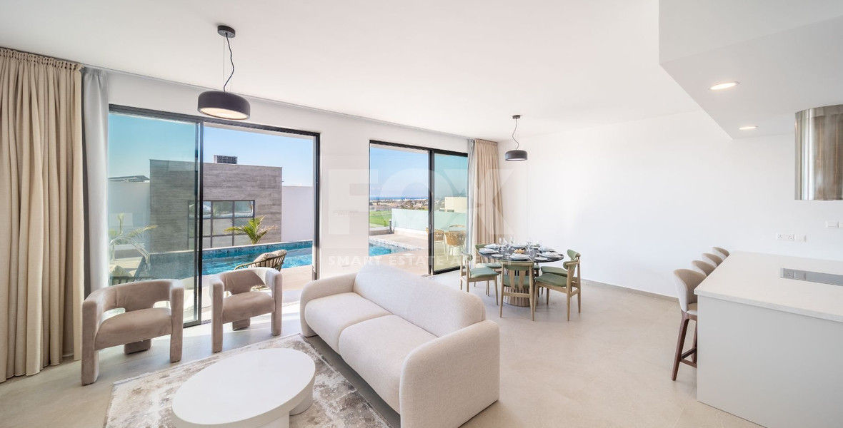 Three bedroom exceptional Villa with Pool in Chlorakas -Ready to move in