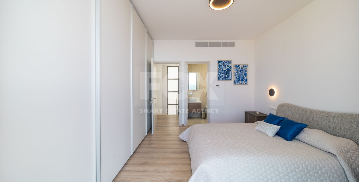 Three bedroom exceptional Villa with Pool in Chlorakas -Ready to move in