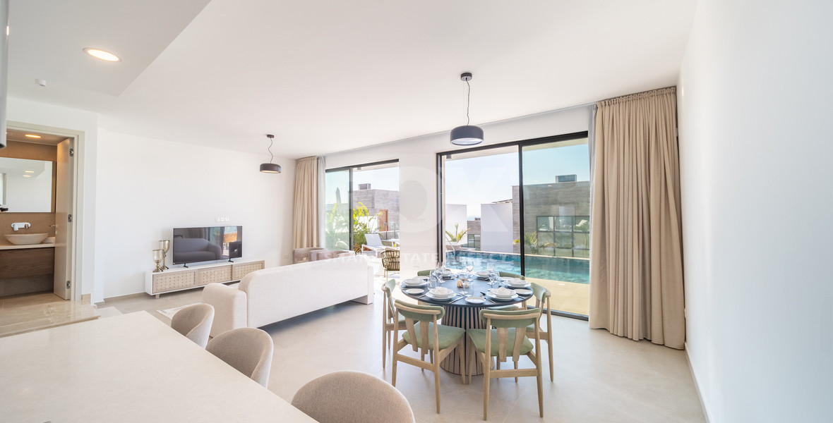 For sale Three bedroom exceptional Villa with Pool in Chlorakas -Ready to move in