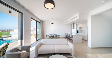 For sale Three bedroom exceptional Villa with Pool in Chlorakas -Ready to move in