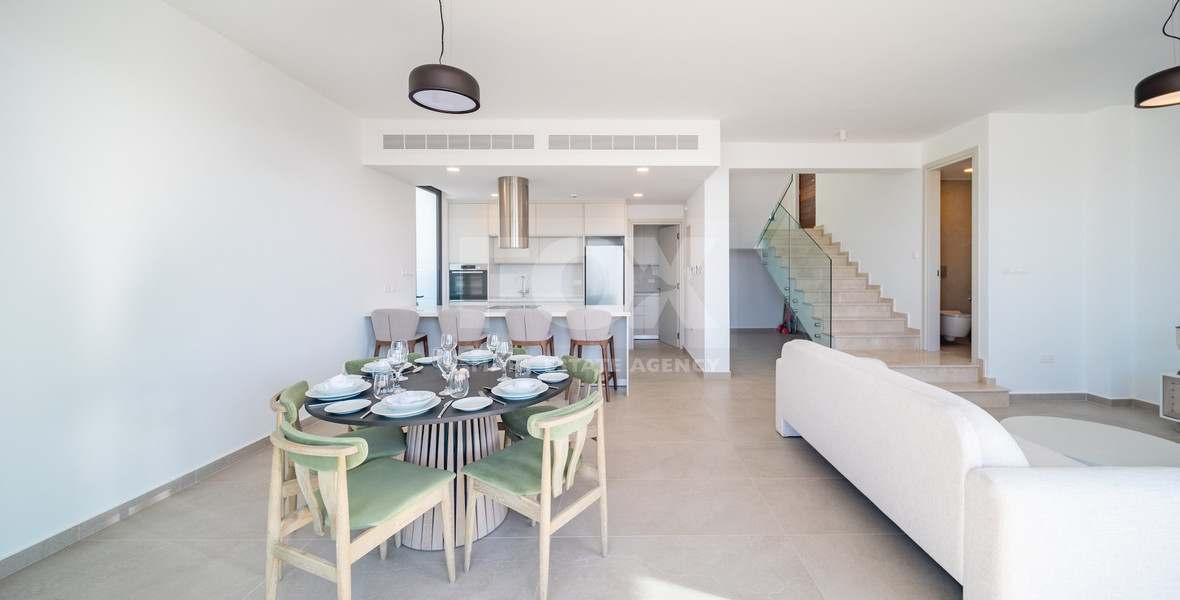 For sale Three bedroom exceptional Villa with Pool in Chlorakas -Ready to move in