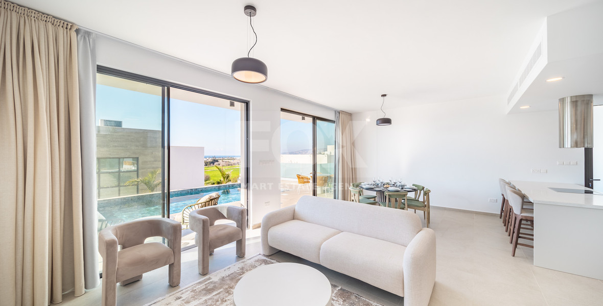 For sale Three bedroom exceptional Villa with Pool in Chlorakas -Ready to move in