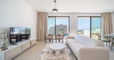 For sale Three bedroom exceptional Villa with Pool in Chlorakas -Ready to move in