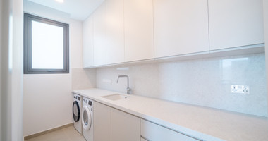 For sale Three bedroom exceptional Villa with Pool in Chlorakas -Ready to move in