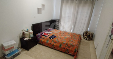 Spacious three bedroom apartment to let in Germasogeia