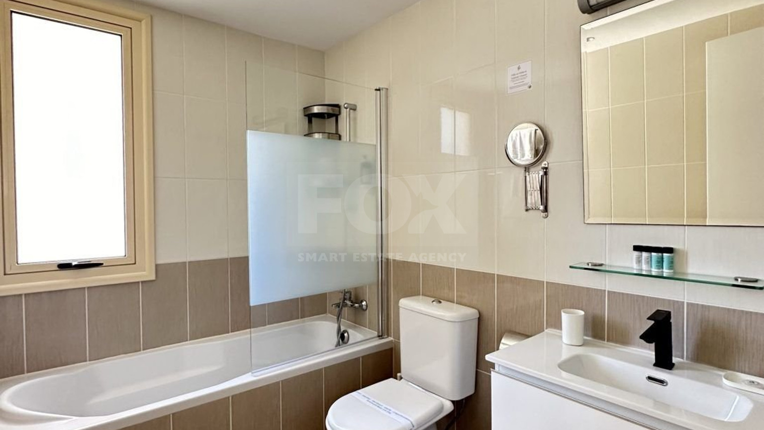 Three bedroom apartment located in Universal area, Paphos