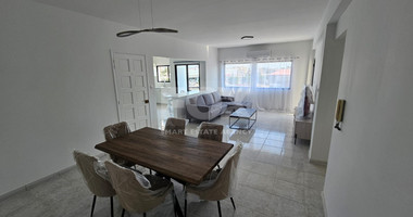 Three bedroom apartment for rent in kato Polemidia