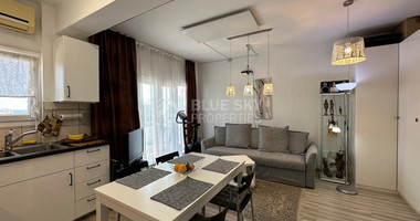 Modern 1 Bedroom Apartment with Sea View in Mesa Geitonia