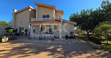 Spacious 5 Bedroom Villa with Private Pool in Fasoula, Limassol