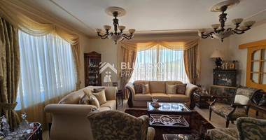 Spacious 5 Bedroom Villa with Private Pool in Fasoula, Limassol