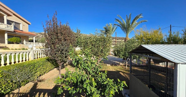 Spacious 5 Bedroom Villa with Private Pool in Fasoula, Limassol