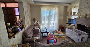 Spacious 5 Bedroom Villa with Private Pool in Fasoula, Limassol