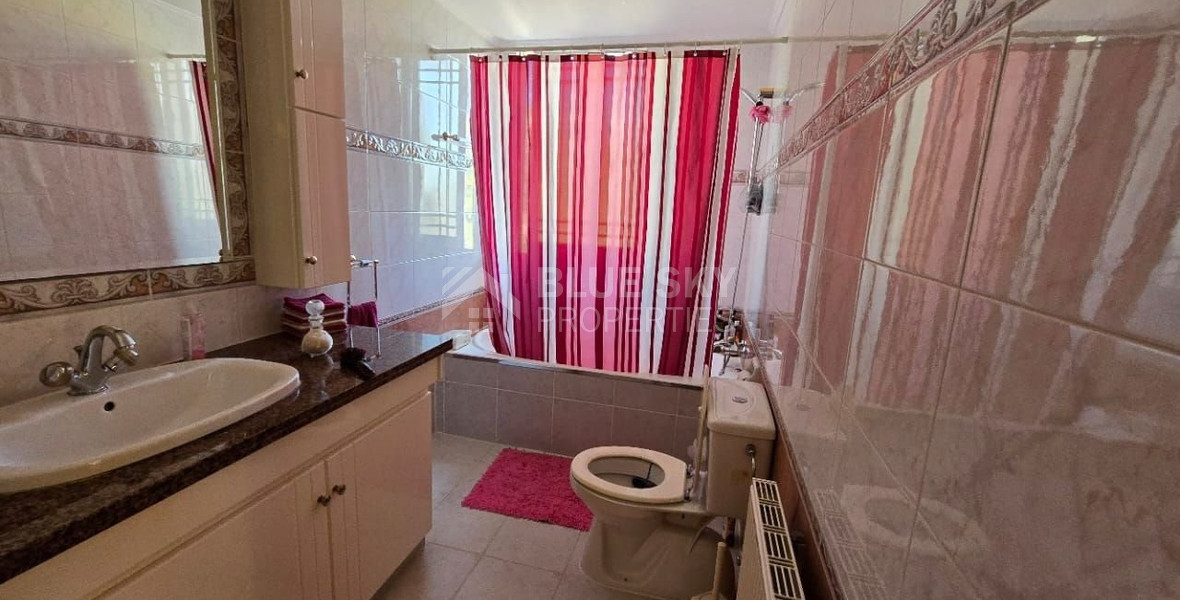 Spacious 5 Bedroom Villa with Private Pool in Fasoula, Limassol