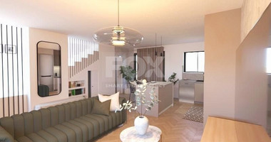 Modern Detached House for sale in Moni