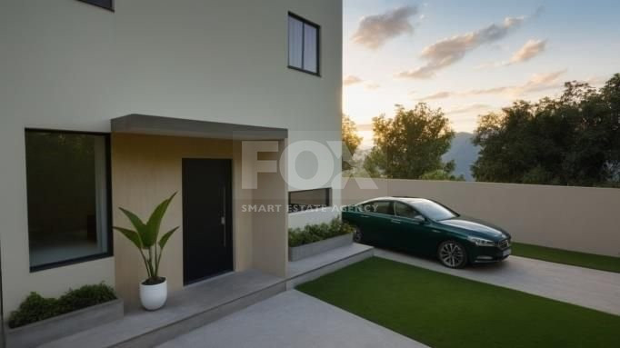 Modern Detached House for sale in Moni