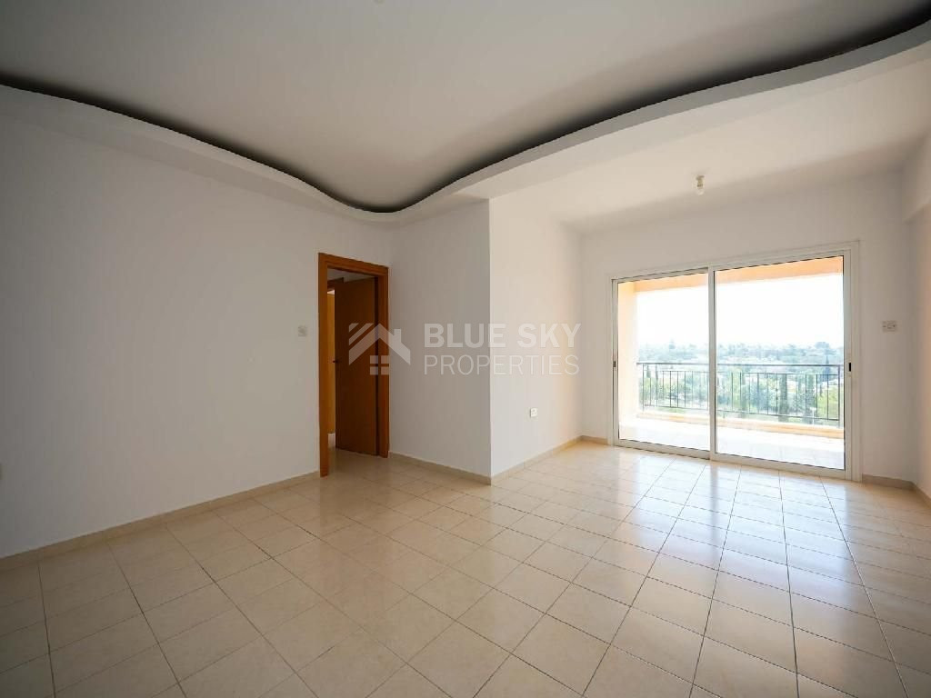 Charming  two  Bedroom Apartment in Chlorakas