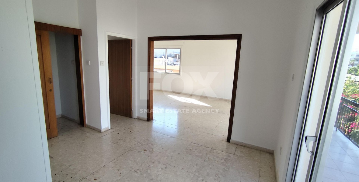 Three bedroom upper house for rent in Agios Nikolaos, Limassol