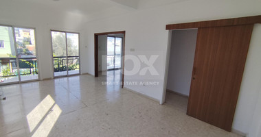 Three bedroom upper house for rent in Agios Nikolaos, Limassol