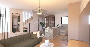 Modern Detached House for Sale in Moni