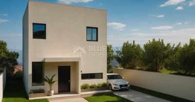 Modern Detached House for Sale in Moni