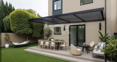 Modern Detached House for Sale in Moni