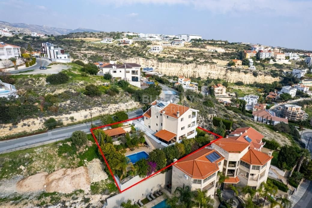 Six bedroom house for sale in Agia Phylaxis, Limassol