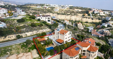 Six bedroom house for sale in Agia Phylaxis, Limassol