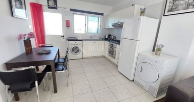 One bedroom top floor apartment in Universal area, Paphos