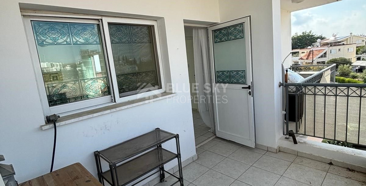 One bedroom top floor apartment in Universal area, Paphos