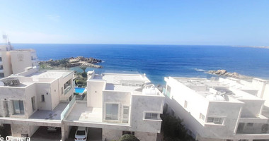 Penthouse For Sale By the Beach