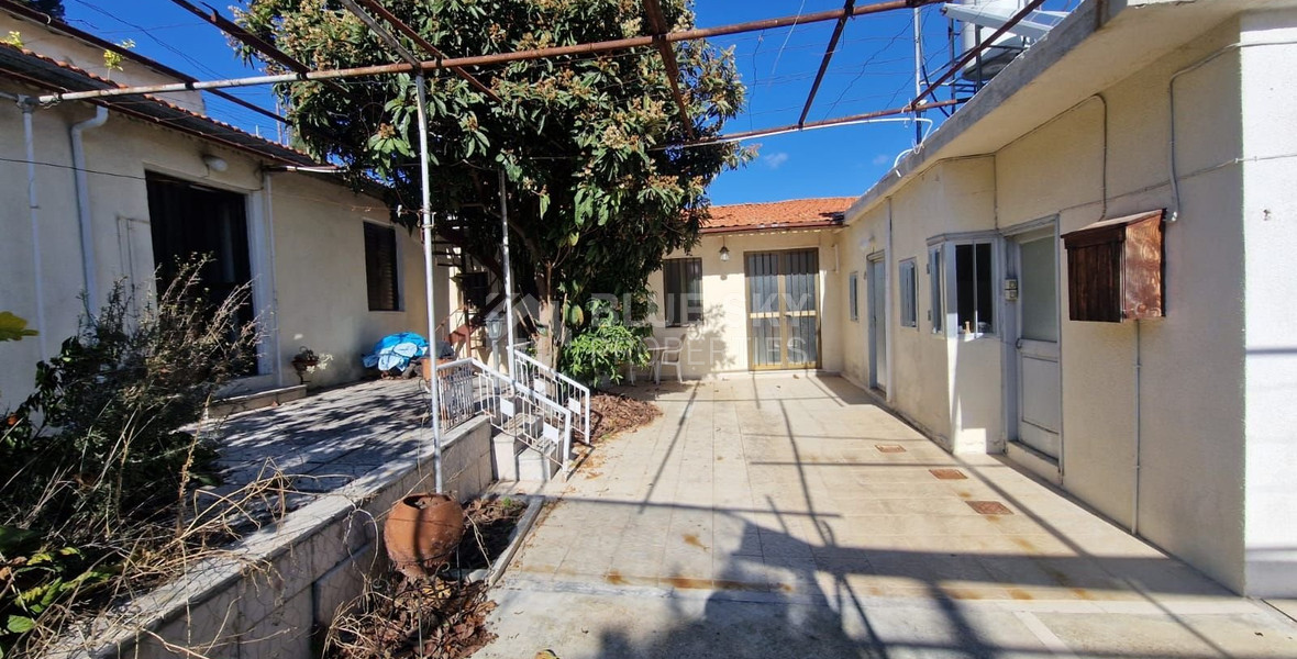 Detached House for Sale in Vasa Koilaniou