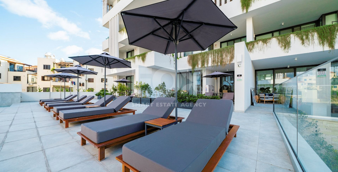 Three bedroom penthouse on fifth floor r in Tombs of the Kings area, Paphos