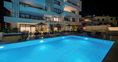 Three bedroom penthouse on fifth floor r in Tombs of the Kings area, Paphos