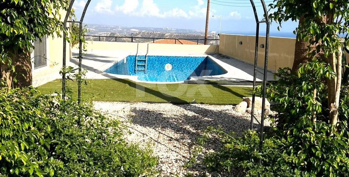 Beautiful three bedroom detached villa with swimming pool for rent in Pissouri