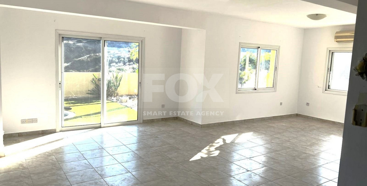 Beautiful three bedroom detached villa with swimming pool for rent in Pissouri