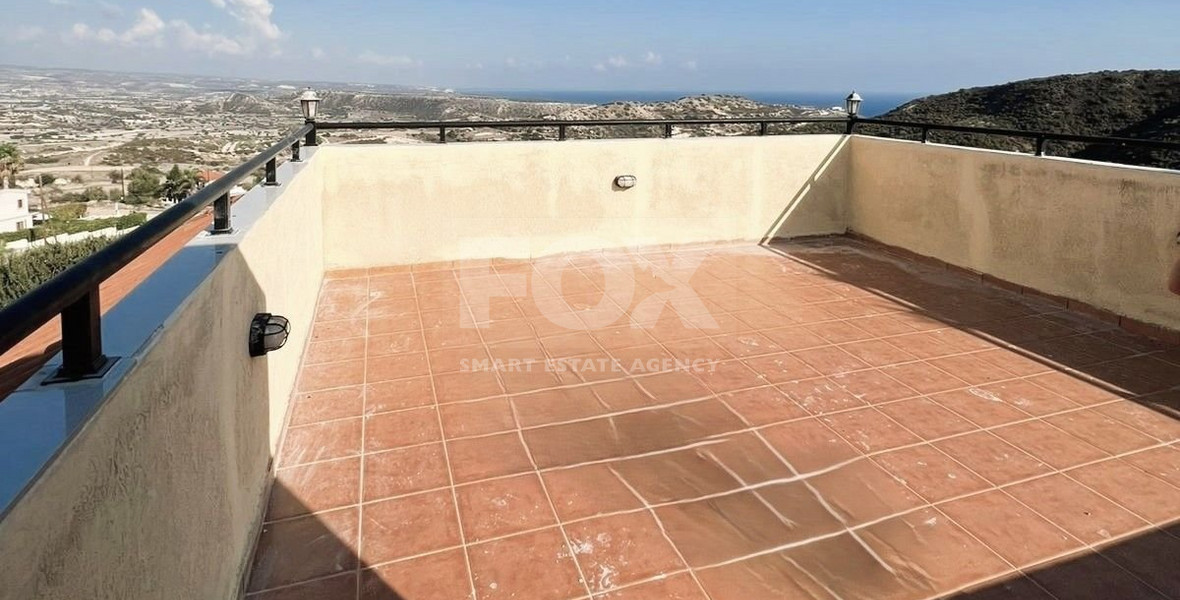Beautiful three bedroom detached villa with swimming pool for rent in Pissouri