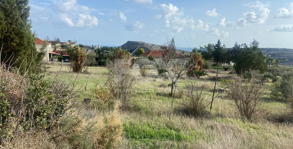 RESIDENTIAL DEVELOPMENT LAND FOR SALE  IN AGIOS TYCHONAS