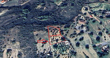 Residential Land for sale in Pano Kivides: with Right-of-Way & Division Agreement