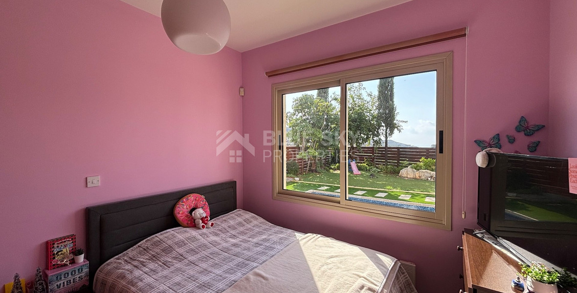 Spacious detached house for sale in Monagroulli