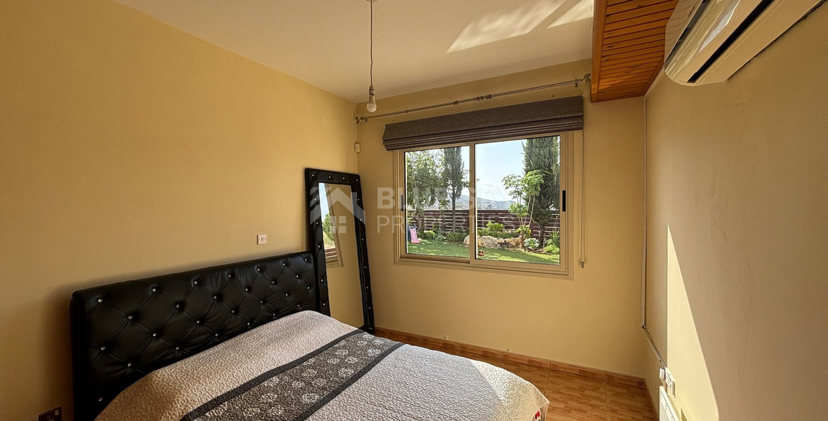 Spacious detached house for sale in Monagroulli