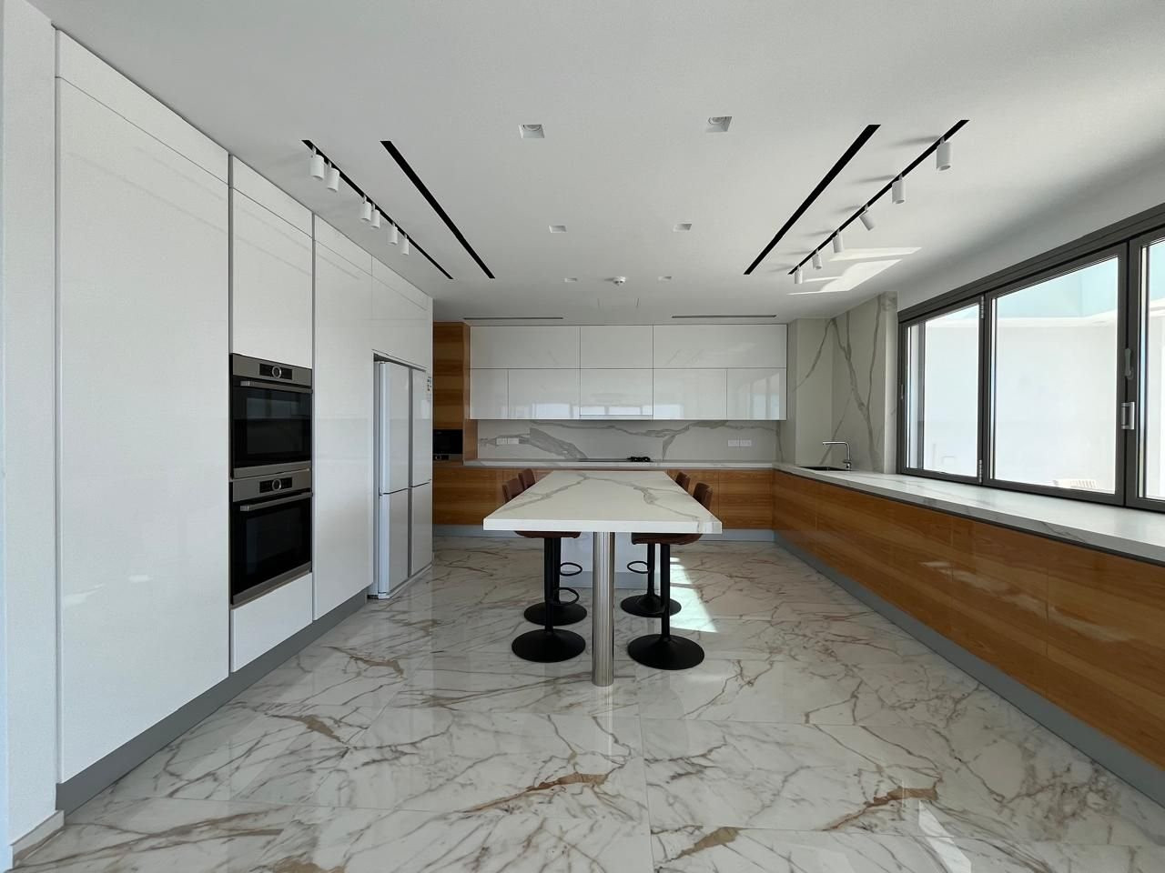 Wohnung 7 Schlafzimmer 540 m² Peyia, Zypern