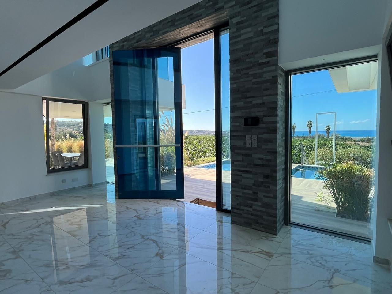 Wohnung 7 Schlafzimmer 540 m² Peyia, Zypern