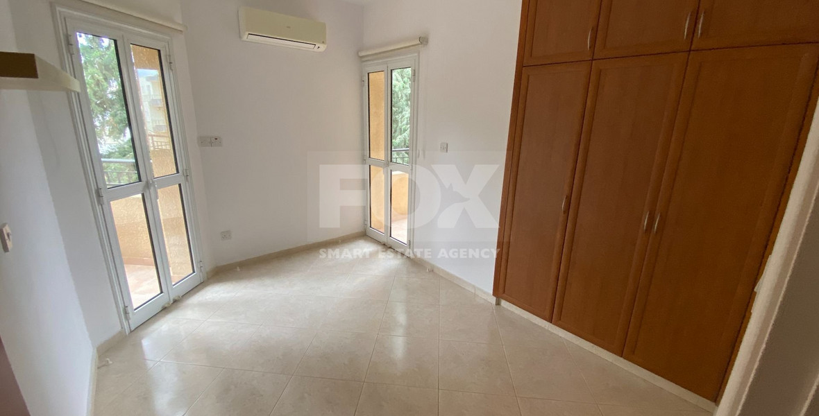 Three Bedroom Apartment with Pool and Fireplace in Agios Theodoros