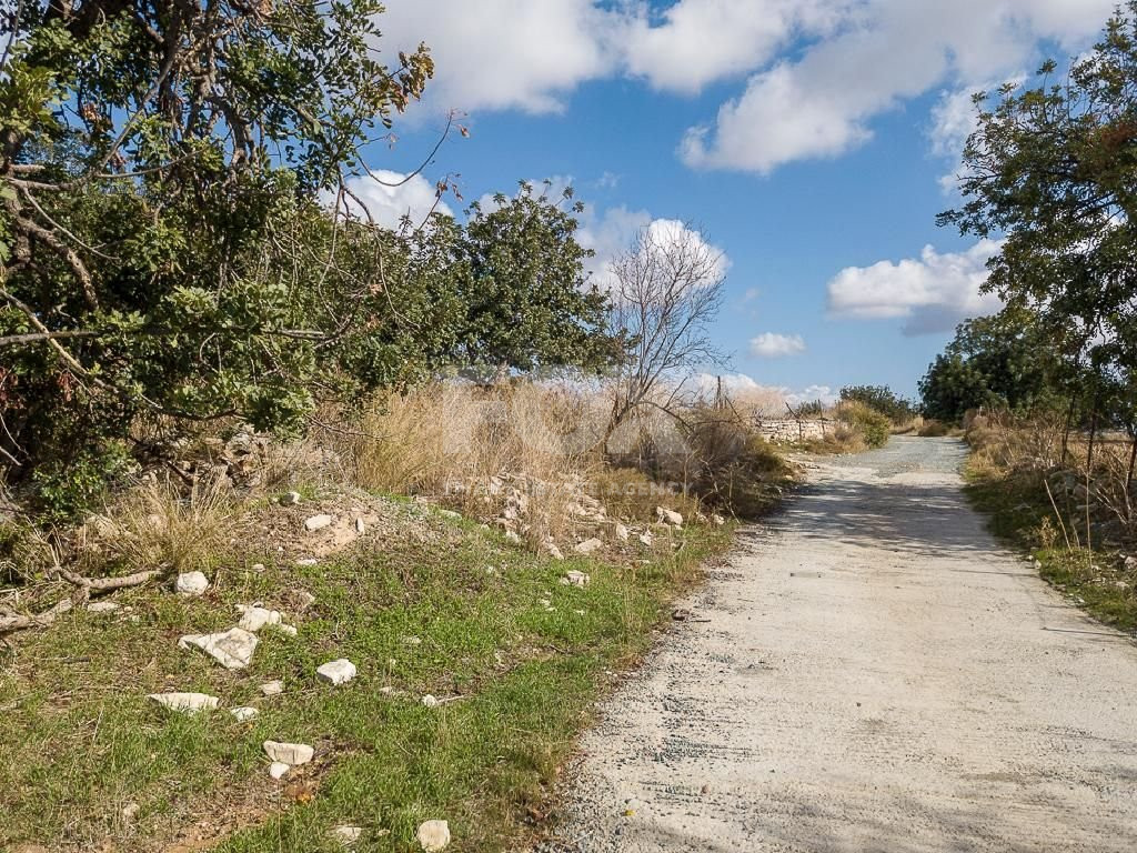 Residential land for sale in Anogyra village, Limassol