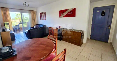 Two-Bedroom Penthouse with Roof Garden & Sea View in Mandria, Paphos